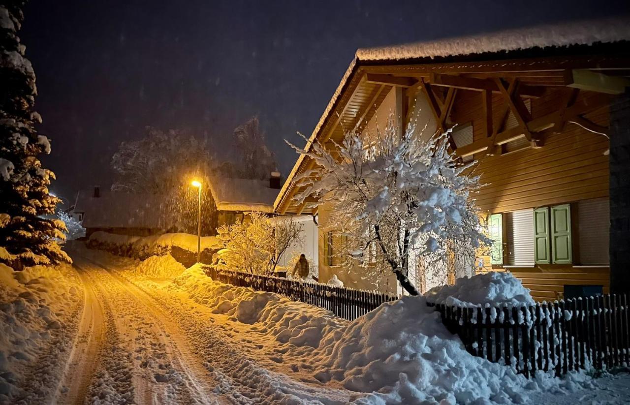 Ferienwohnung Am Kirchberg Акслах Экстерьер фото